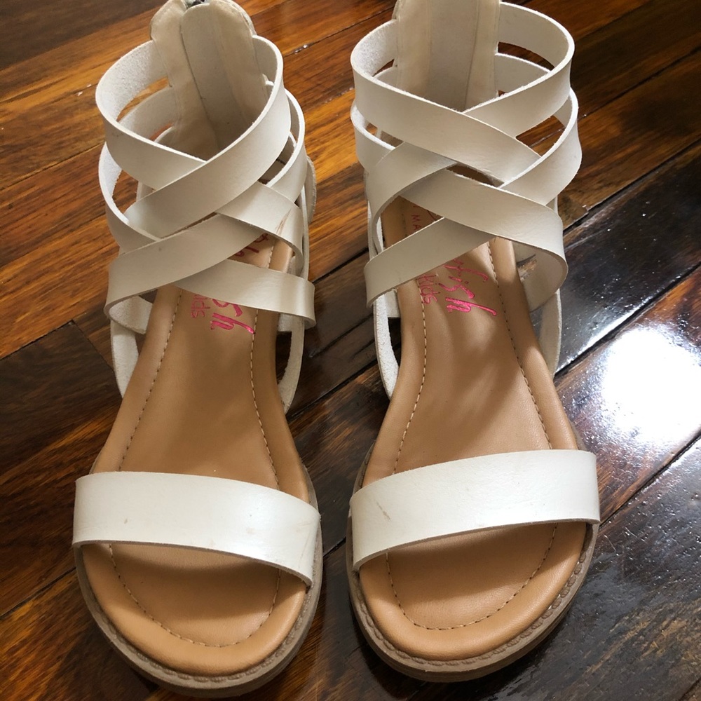Girls sandals